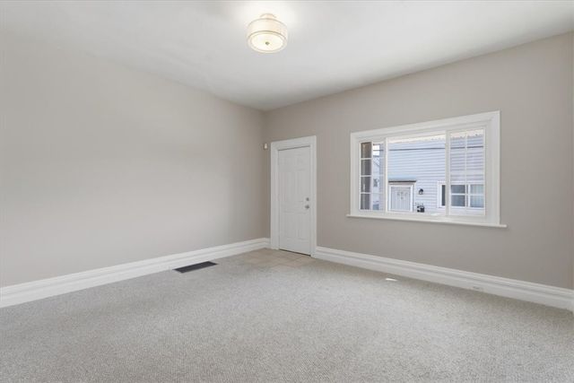3914 Clement Way, Bloomfield, PA 15224