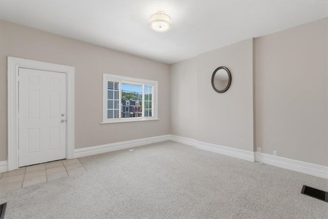 3914 Clement Way, Bloomfield, PA 15224
