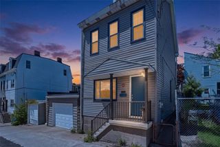 3914 Clement Way, Bloomfield, PA 15224