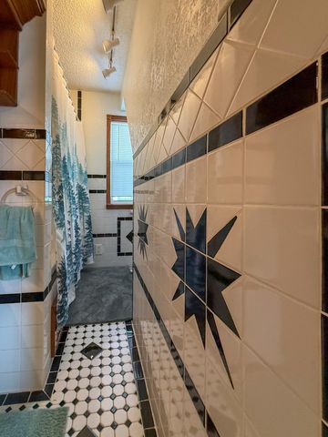 807 21st Street NW, Bemidji, MN 56601