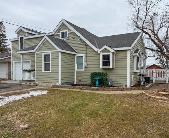 807 21st Street NW, Bemidji, MN 56601