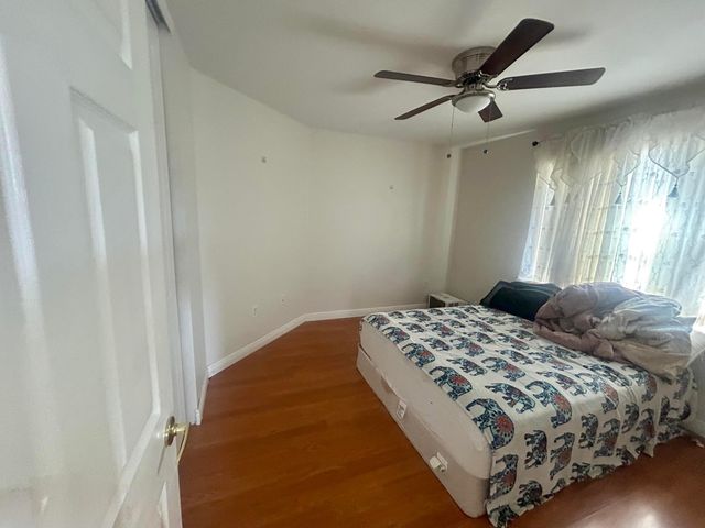 127 Saratoga Boulevard W, Royal Palm Beach, FL 33411
