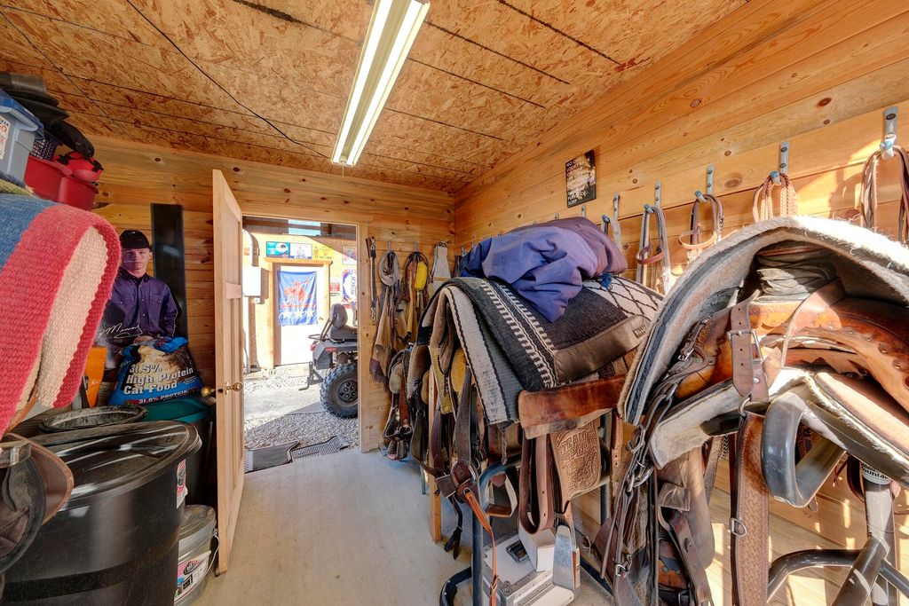 610 US HWY 14, Greybull, WY 82426 photo 46