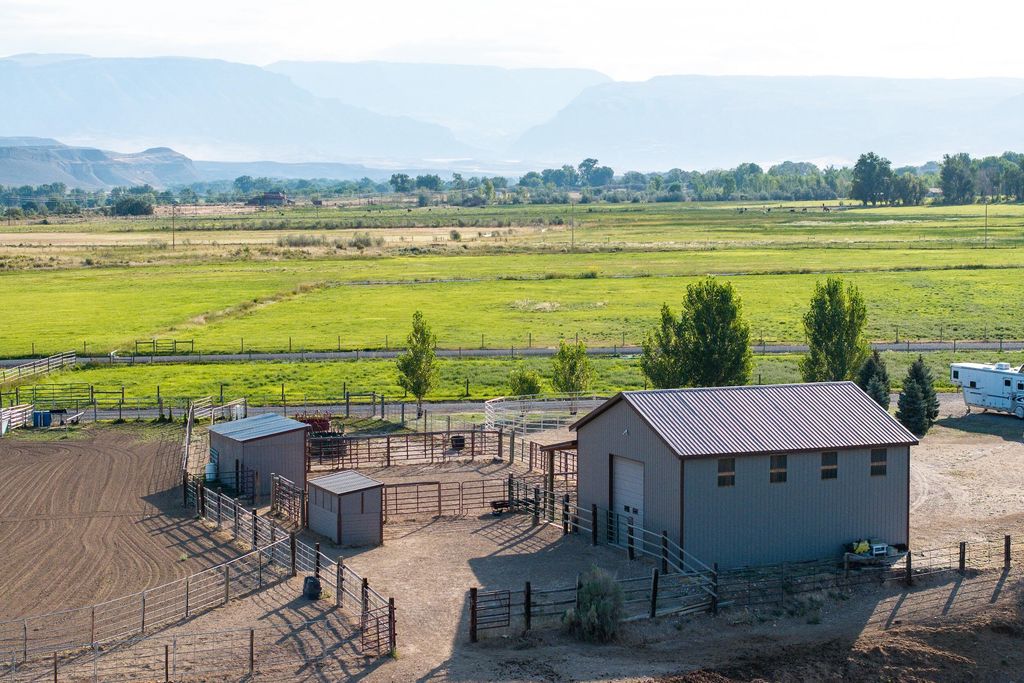 610 US HWY 14, Greybull, WY 82426 photo 47