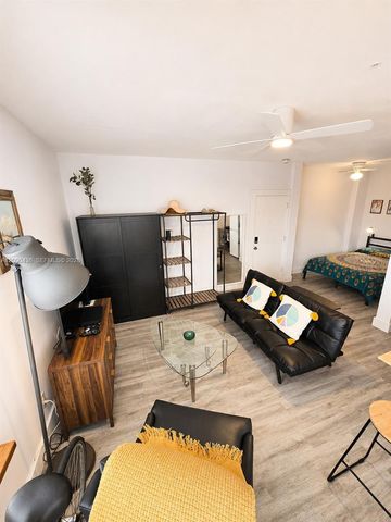 3710 Collins Avenue N-309, Miami Beach, FL 33140
