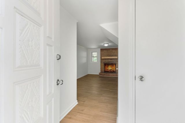 402 Holston Dr, Smyrna, TN 37167