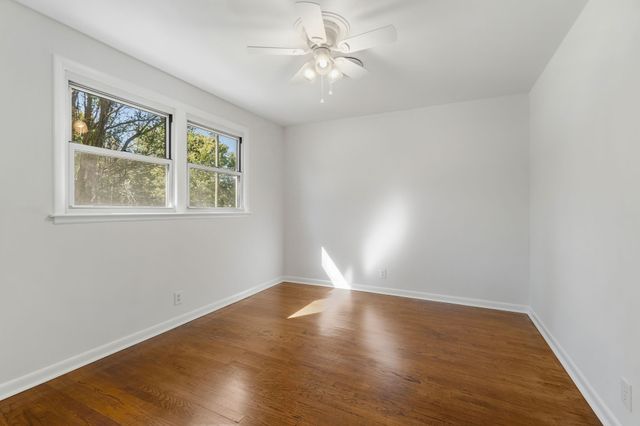 402 Holston Dr, Smyrna, TN 37167