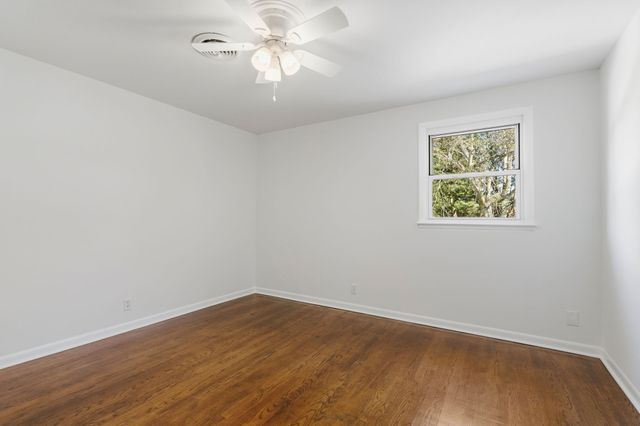 402 Holston Dr, Smyrna, TN 37167