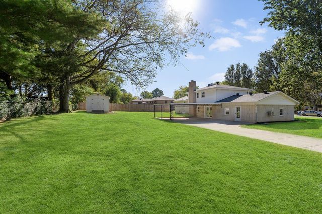 402 Holston Dr, Smyrna, TN 37167