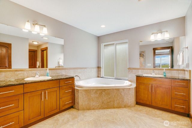 1401 32nd Street Pl SE, Puyallup, WA 98372