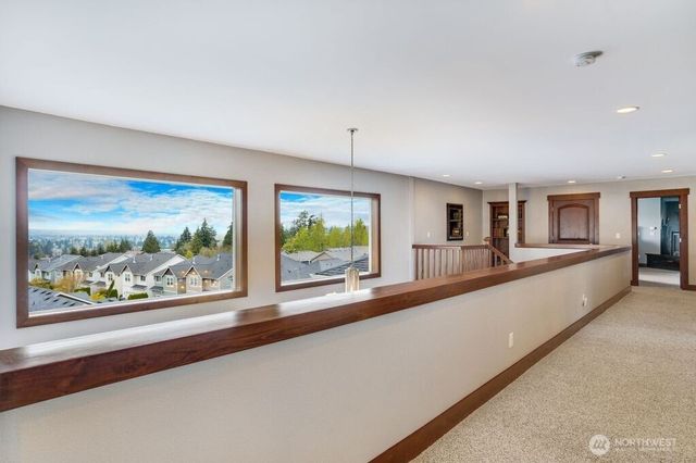1401 32nd Street Pl SE, Puyallup, WA 98372