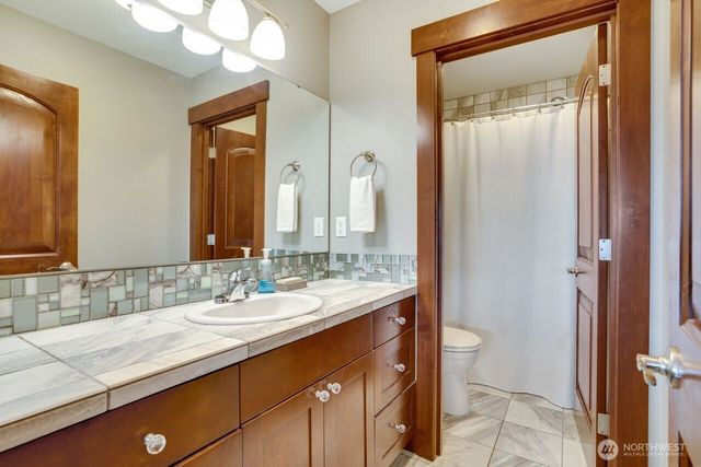 1401 32nd Street Pl SE, Puyallup, WA 98372