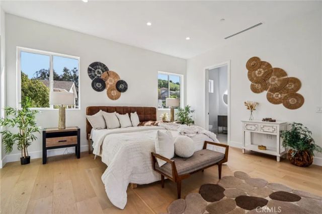 10511 Mary Bell Avenue, Shadow Hills, CA 91040
