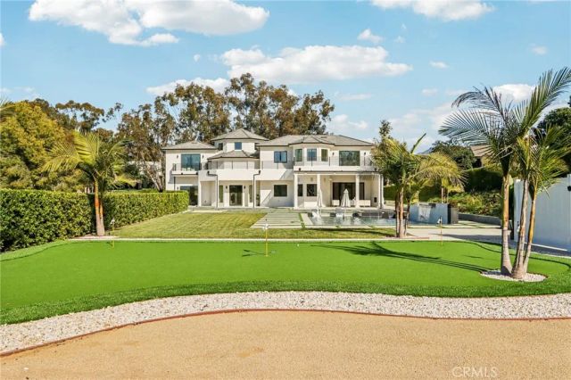10511 Mary Bell Avenue, Shadow Hills, CA 91040