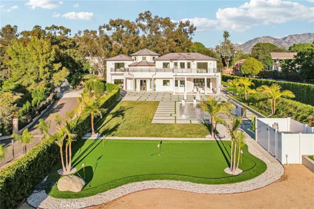10511 Mary Bell Avenue, Shadow Hills, CA 91040