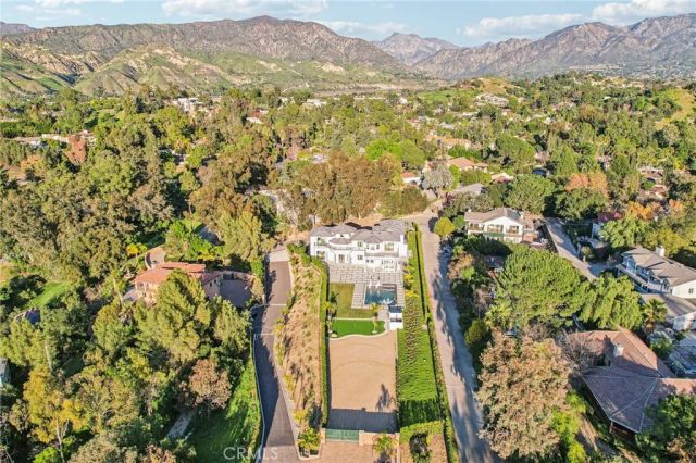 10511 Mary Bell Avenue, Shadow Hills, CA 91040