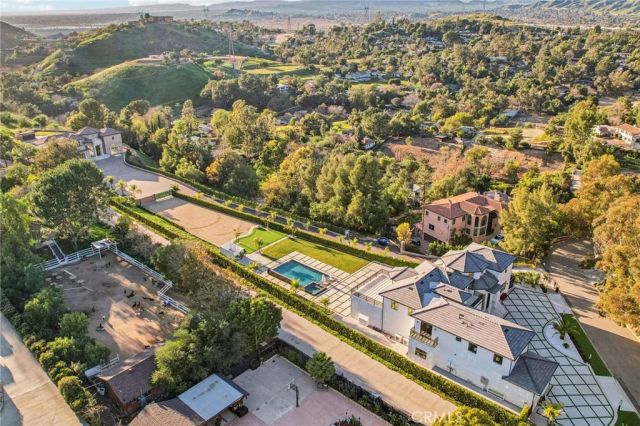 10511 Mary Bell Avenue, Shadow Hills, CA 91040