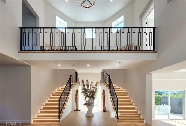 10511 Mary Bell Avenue, Shadow Hills, CA 91040