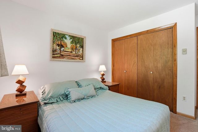 1160 CAMP SKYMOUNT RD, Green Lane, PA 18054