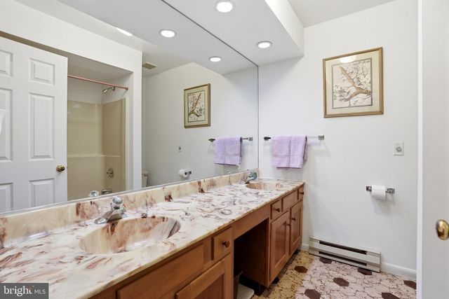 1160 CAMP SKYMOUNT RD, Green Lane, PA 18054