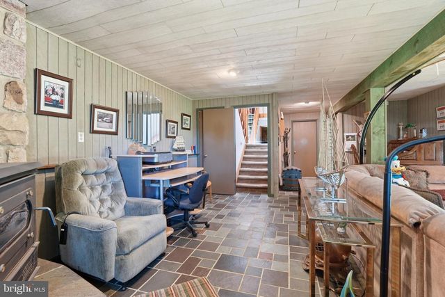 1160 CAMP SKYMOUNT RD, Green Lane, PA 18054