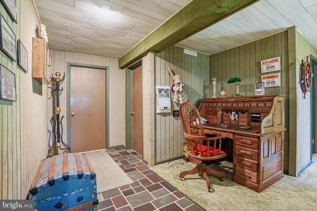 1160 CAMP SKYMOUNT RD, Green Lane, PA 18054
