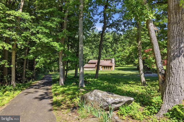 1160 CAMP SKYMOUNT RD, Green Lane, PA 18054