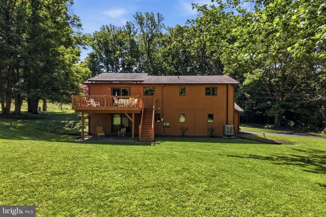 1160 CAMP SKYMOUNT RD, Green Lane, PA 18054