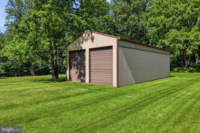 1160 CAMP SKYMOUNT RD, Green Lane, PA 18054