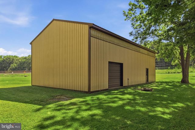 1160 CAMP SKYMOUNT RD, Green Lane, PA 18054