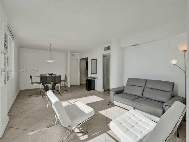 5005 Collins Ave 725, Miami Beach, FL 33140