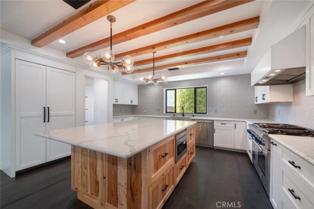 5022 Ranchito, Sherman Oaks, CA 91423