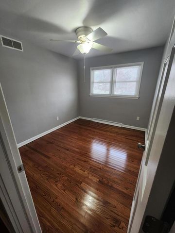 2172 Chase Street, Gary, IN 46404