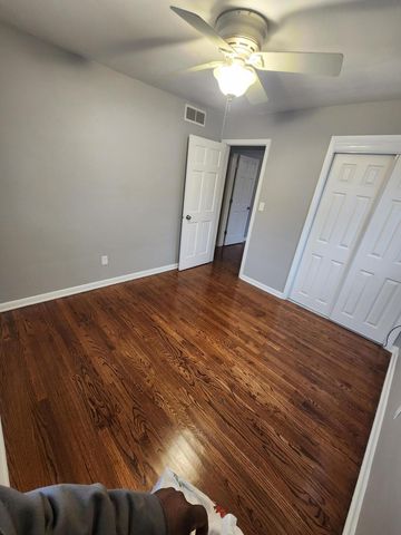 2172 Chase Street, Gary, IN 46404