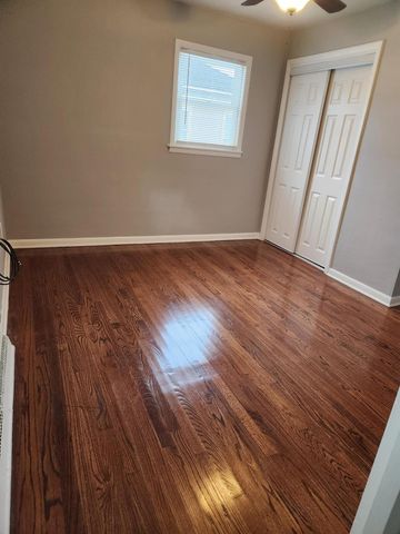 2172 Chase Street, Gary, IN 46404