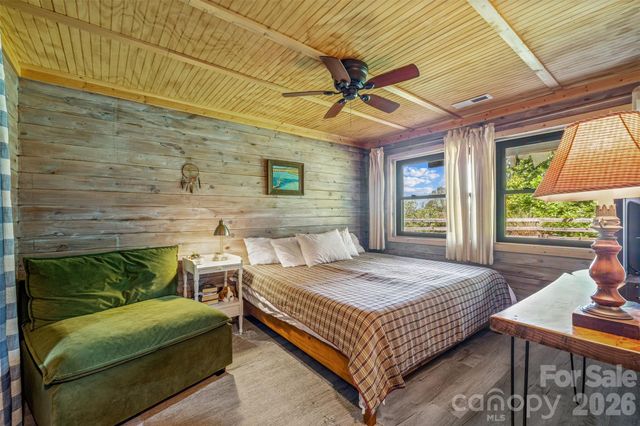 250 Burt Blackwell Road, Mill Spring, NC 28756