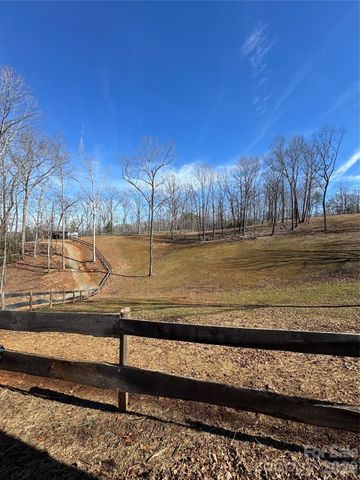 250 Burt Blackwell Road, Mill Spring, NC 28756