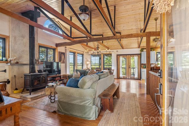 250 Burt Blackwell Road, Mill Spring, NC 28756