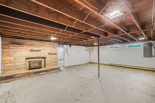 10045 Nichols Road, Update, MI 48457