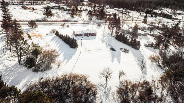 10045 Nichols Road, Update, MI 48457