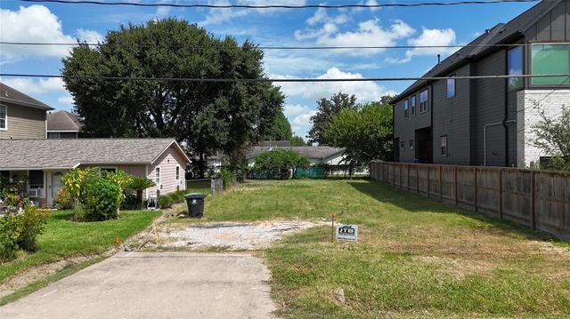 1513-1515 W 24th Street, Houston, TX 77008