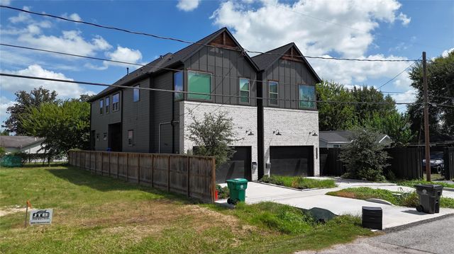 1513-1515 W 24th Street, Houston, TX 77008