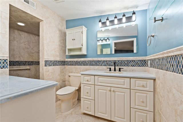 3235 62nd Court, Vero Beach, FL 32966