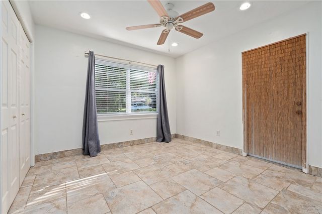 3235 62nd Court, Vero Beach, FL 32966