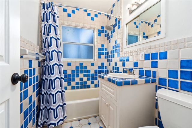 3235 62nd Court, Vero Beach, FL 32966