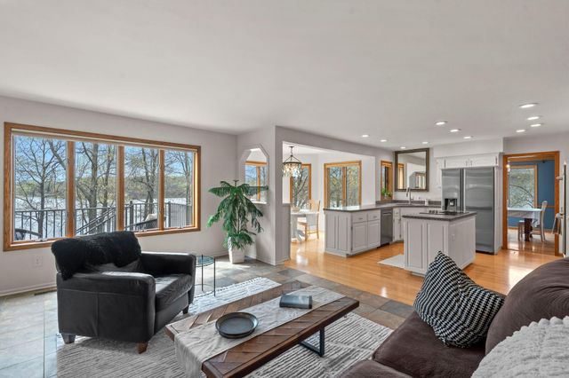 8480 Montgomery Court, Eden Prairie, MN 55347