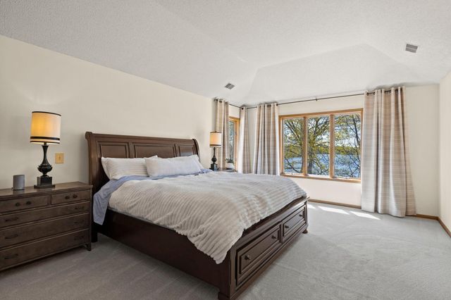 8480 Montgomery Court, Eden Prairie, MN 55347