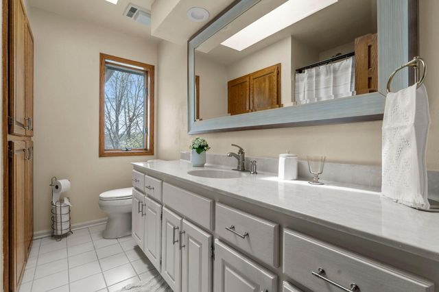 8480 Montgomery Court, Eden Prairie, MN 55347