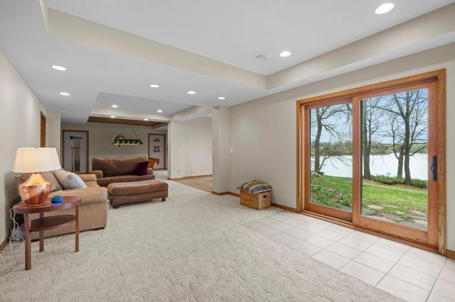 8480 Montgomery Court, Eden Prairie, MN 55347