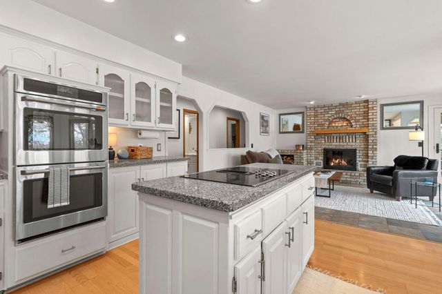 8480 Montgomery Court, Eden Prairie, MN 55347